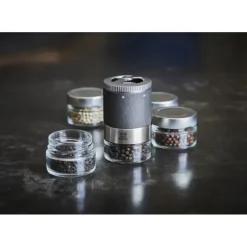 Bar à poivre Maestro avec Moulin, Réservoirs et 3 poivres Peugeot