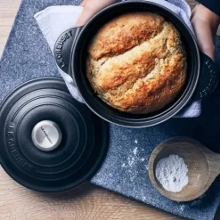 Cocotte en Fonte Every 18 cm Noir Mat Le Creuset