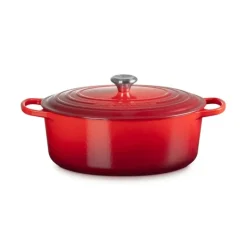 Cocotte en Fonte Ovale 33 cm Cerise Le Creuset Signature