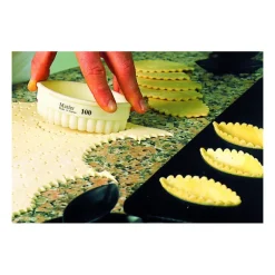 Emporte Pièce Ovale Cannelé 11,5 x 7 cm Exoglass Matfer