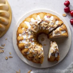 Moule à Gâteau Bundt Élégant Gold Nordic Ware