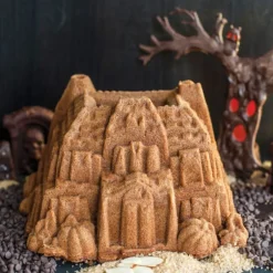 Moule à Gâteau Bundt Maison Hantée Bronze Nordic Ware