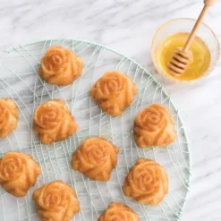 Moule à Gâteaux Roses (x6) Toffee Nordic Ware