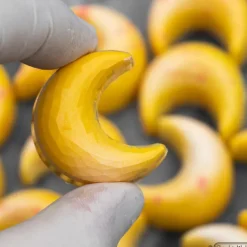 Moule Chocolat Demie-Lune à Facettes 3,5 x 3,1 cm (x21) Chocolate World