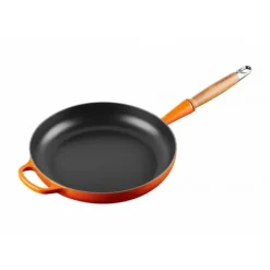 Poêle en Fonte 28 cm Volcanique avec Manche en Bois Le Creuset Signature