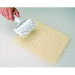 Rouleau Pique Vite Plastique 12 cm Ibili