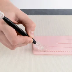 Roulette à gaufrer pour Pâte à Sucre Silikomart