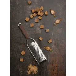 Râpe Gros Grains Master Manche en Bois Microplane