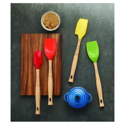 Spatule Medium Silicone Pro 31 cm Cerise Le Creuset